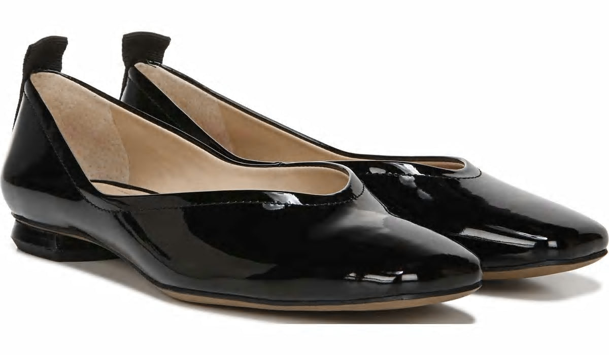 Franco Ailee Flat