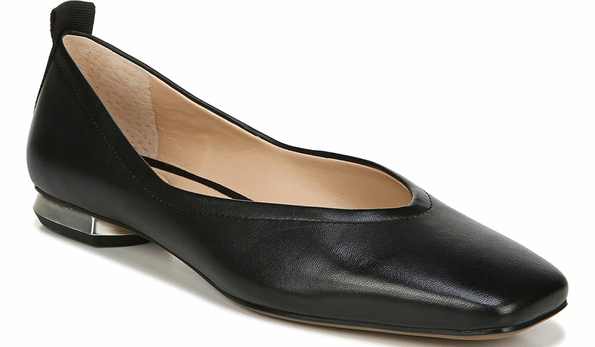 Franco Ailee Flat