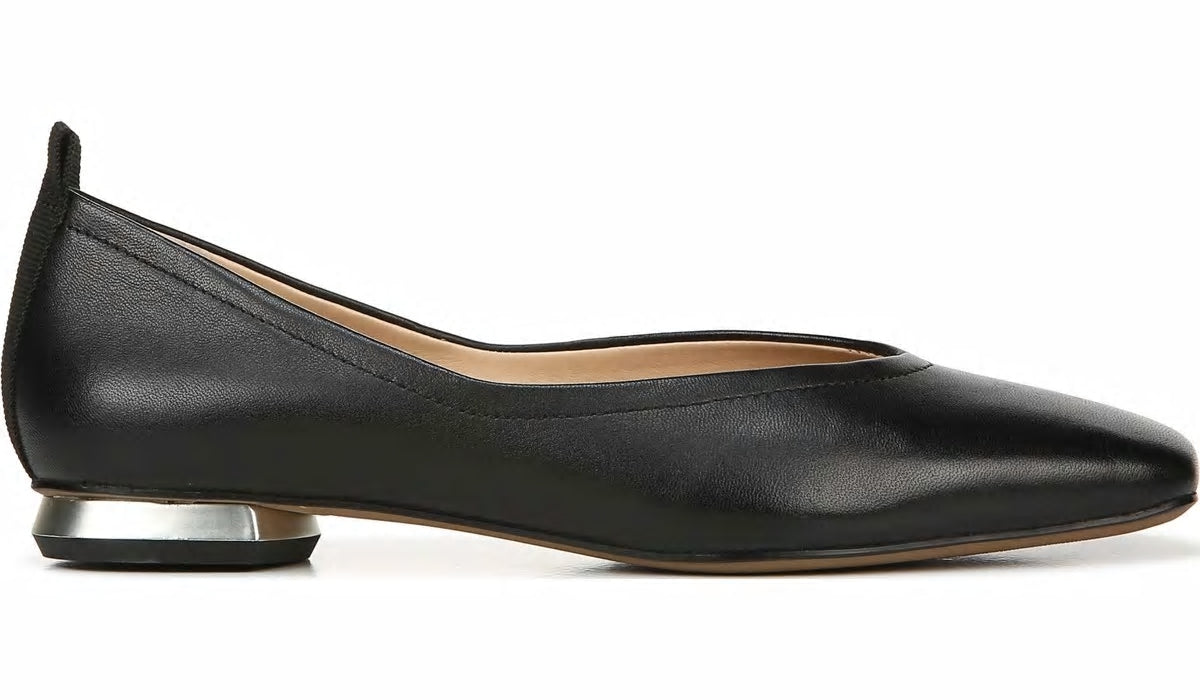 Franco Ailee Flat