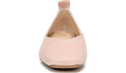 Franco Ailee Flat