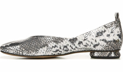 Franco Ailee Flat