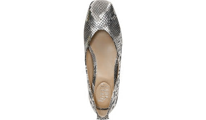 Franco Ailee Flat