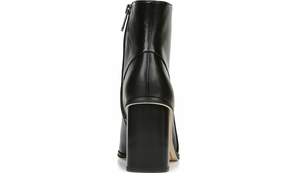 Sarto Vallah Bootie
